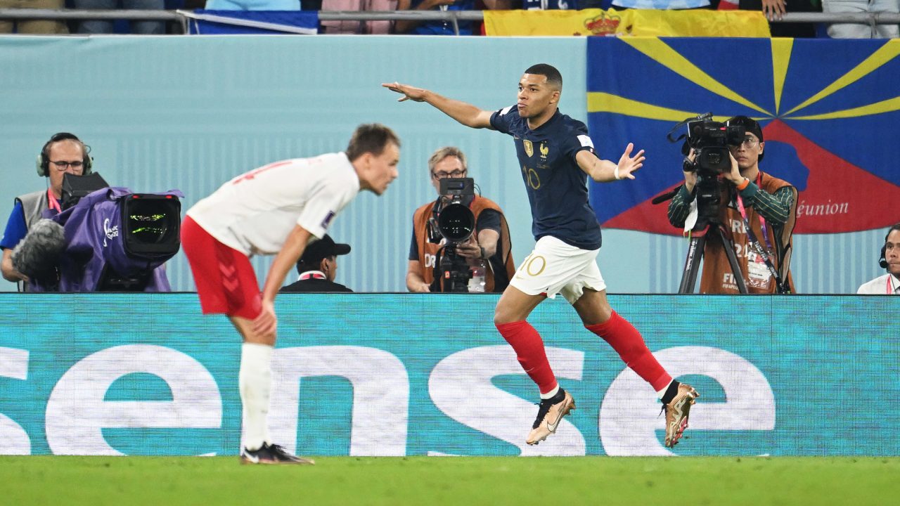 World Cup day 7 - LIVE: France beat Denmark; Poland & Australia win; Argentina battle Mexico