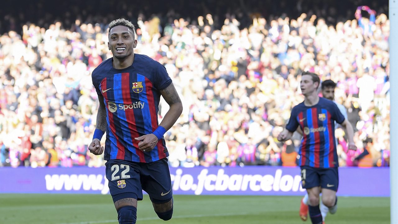 Barcelona 1-0 Valencia: Player ratings as 10-men Barca hold on to win