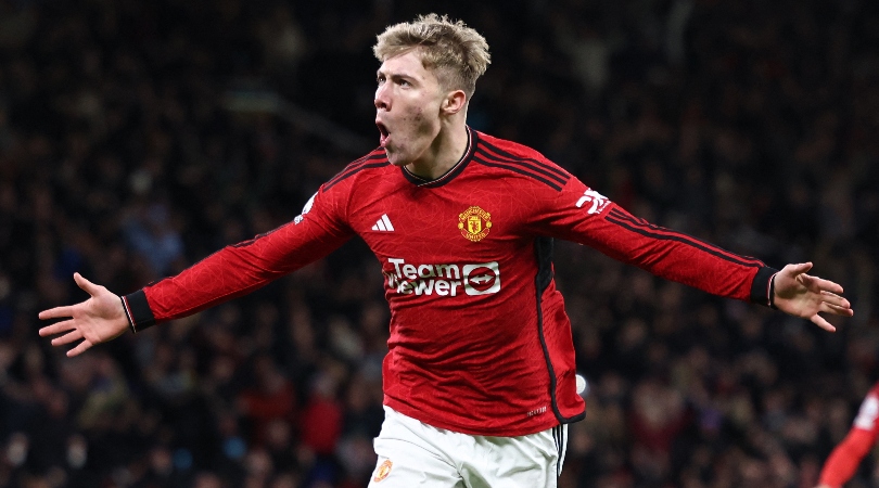 manchester-united-youngster-tipped-to-become-one-of-best-strikers-in-the-world.jpg