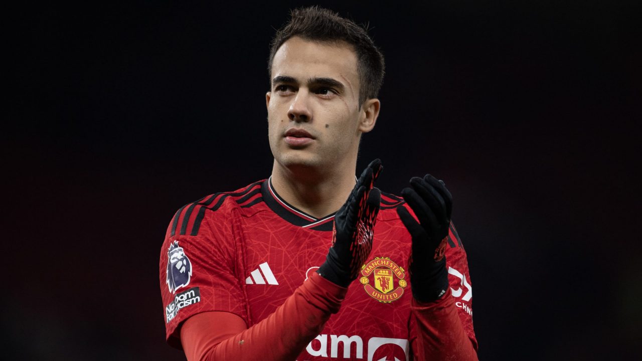 sergio-reguilon-discusses-leaving-man-utd-early-despite-left-back-injuries-1280x720.jpg