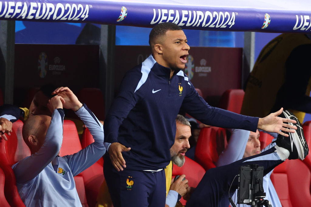 kylian-mbappe-proves-how-important-he-is-to-france-through-this-one-stat.jpg