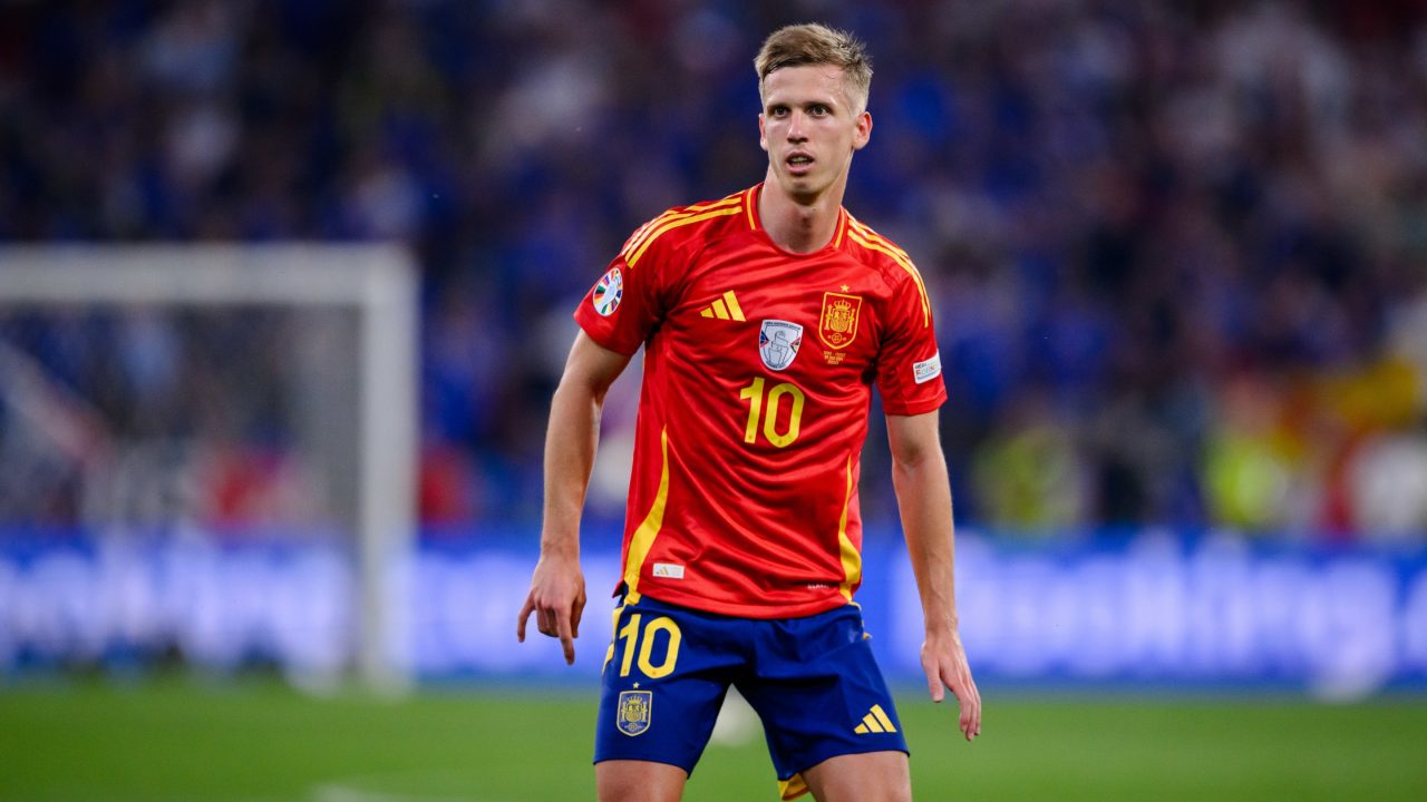 man-city-and-barcelona-handed-new-dani-olmo-transfer-deadline-1280x720.jpg