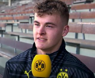 report-union-show-interest-in-dortmund-defender.jpg