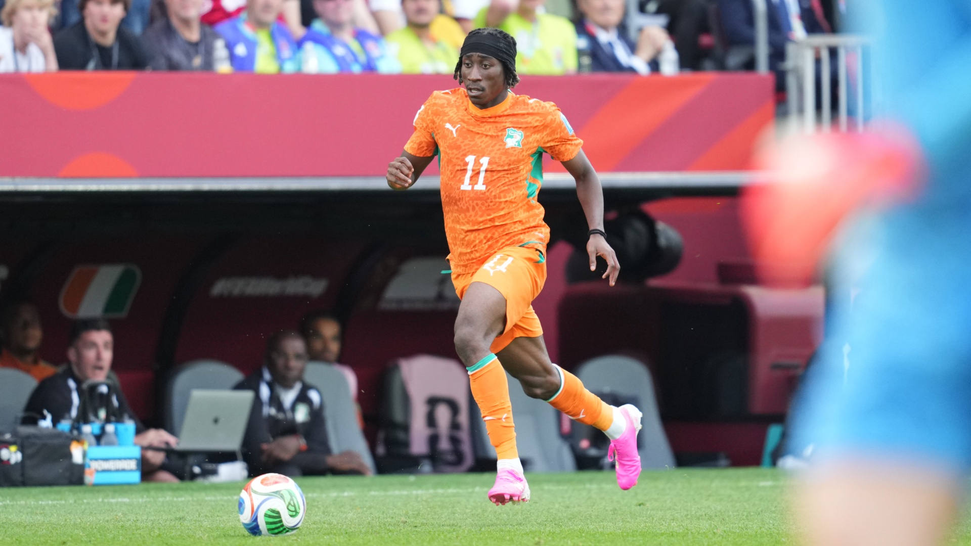 Ivory Coast's Yan Diomande running with the ball during a 2026 World Cup game