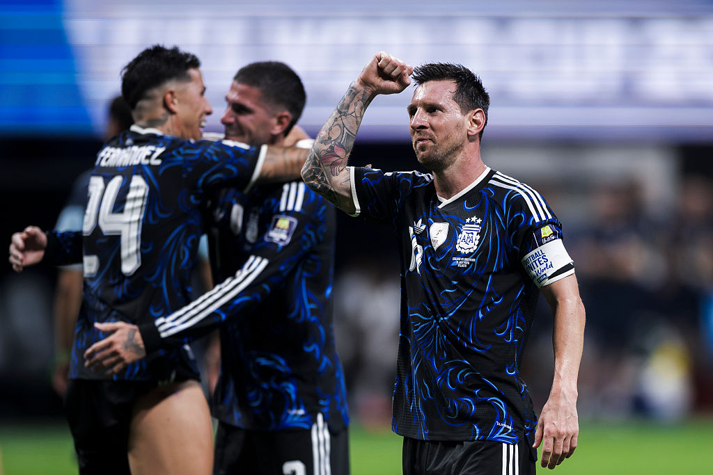 Lionel Messi still has a shot at the golden boot