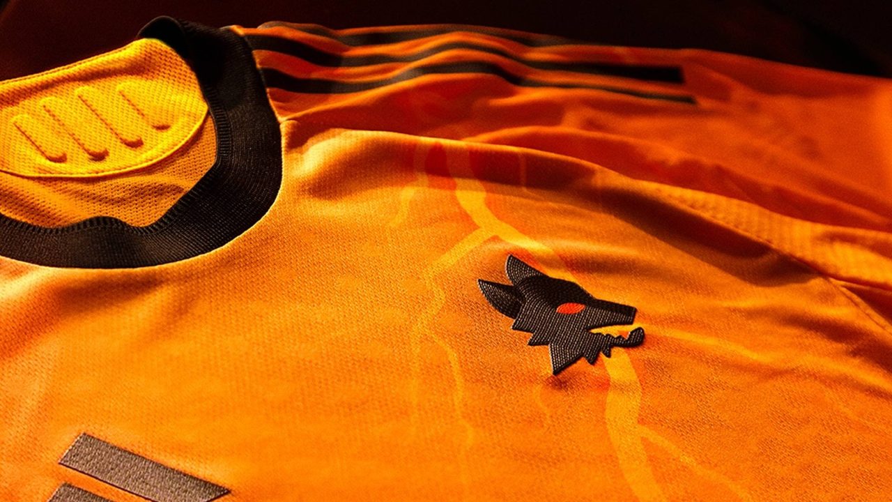 AS Roma unveil striking orange away kit for 2025/26