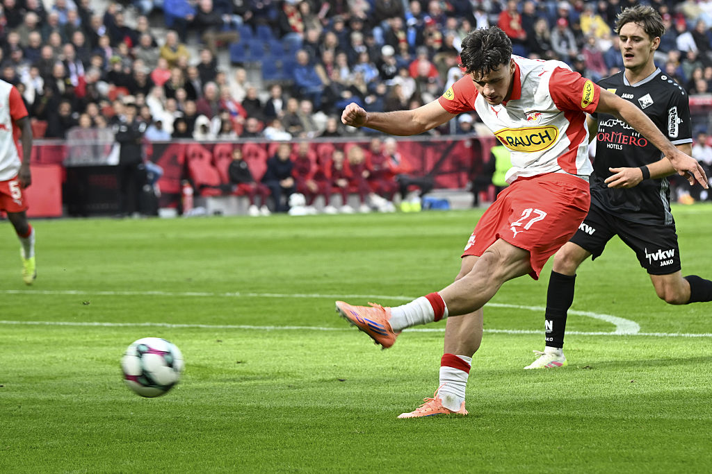 SALZBURG, AUSTRIA - OCTOBER 19: Kerim Alajbegovic of Salzburg kicks the ball during the Admiral Bundesliga match between FC Red Bull Salzburg and SCR Altach at Red Bull Arena on October 19, 2025 in Salzburg, Austria. (Photo by Hans Peter Lottermoser/SEPA.Media /Getty Images)