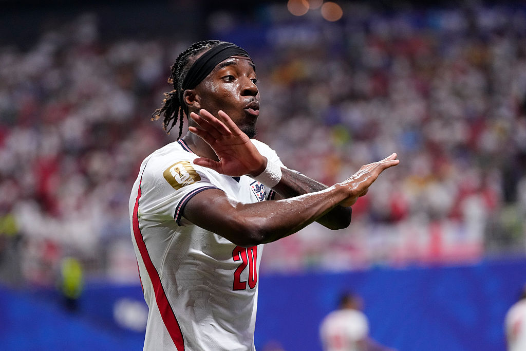 Noni Madueke in action against DR Congo